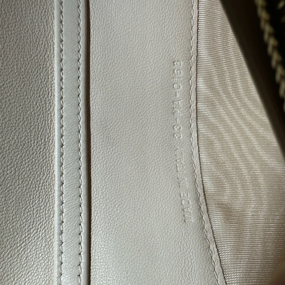 Lady Dior Lambskin Wallet on a‎ chain with Dior Charm Powder Pink - Picture 5 of 16